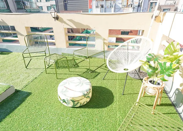 Hongik Univ Station Romantic Rooftop-house 아파트 *