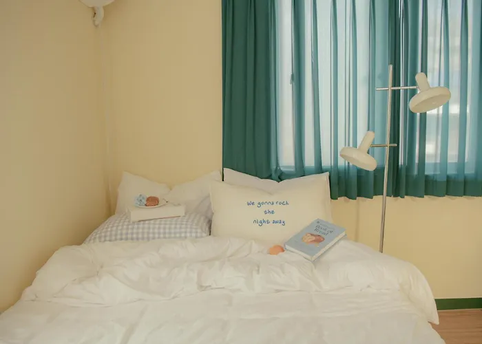 아파트 Hongik Univ Station Romantic Rooftop-house *